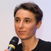 Marielle Debos